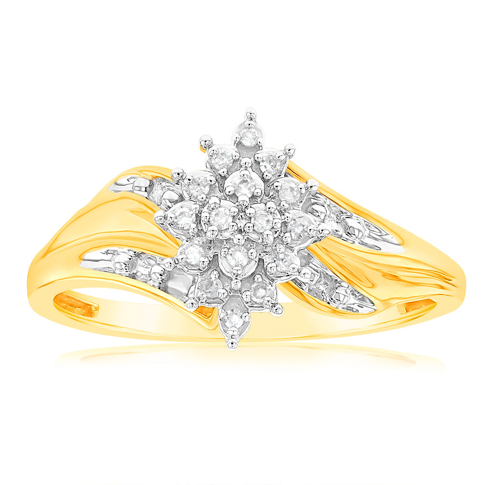 9ct Yellow Gold Diamond Ring Set With 16 Brilliant Cut Diamonds