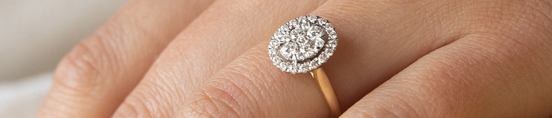 Round Engagement Rings
