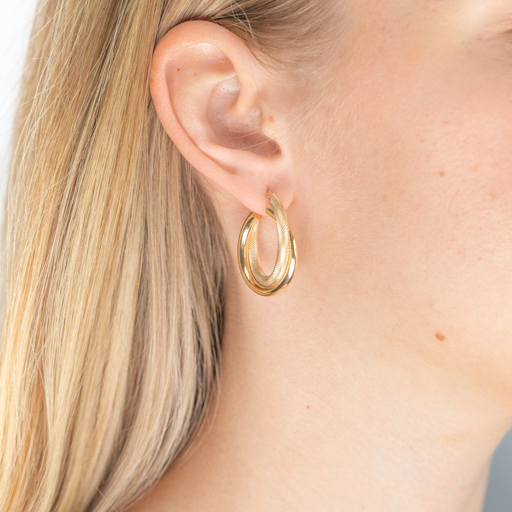 9ct Yellow Gold Gorgeous Hoop Earrings