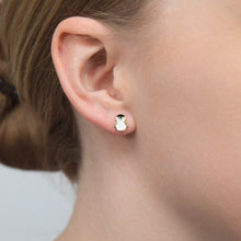 Load image into Gallery viewer, 9ct Yellow Gold Penguin Stud Earrings