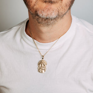 9ct Yellow Gold Diamond Cut Jesus Head Pendant