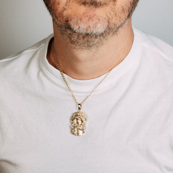 9ct Yellow Gold Diamond Cut Jesus Head Pendant