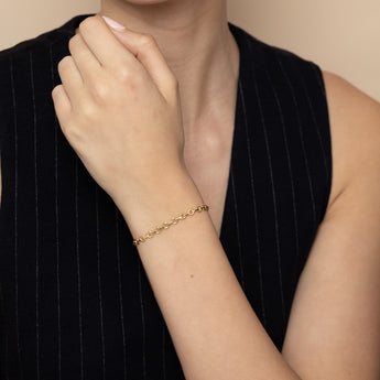 9ct Yellow Gold Link Chain Hollow 19cm Bracelet