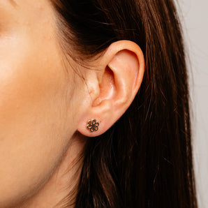Flower Stud Earrings in 9ct Yellow Gold