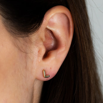 9ct Yellow Gold Initial 'L' Puffed Stud Earrings