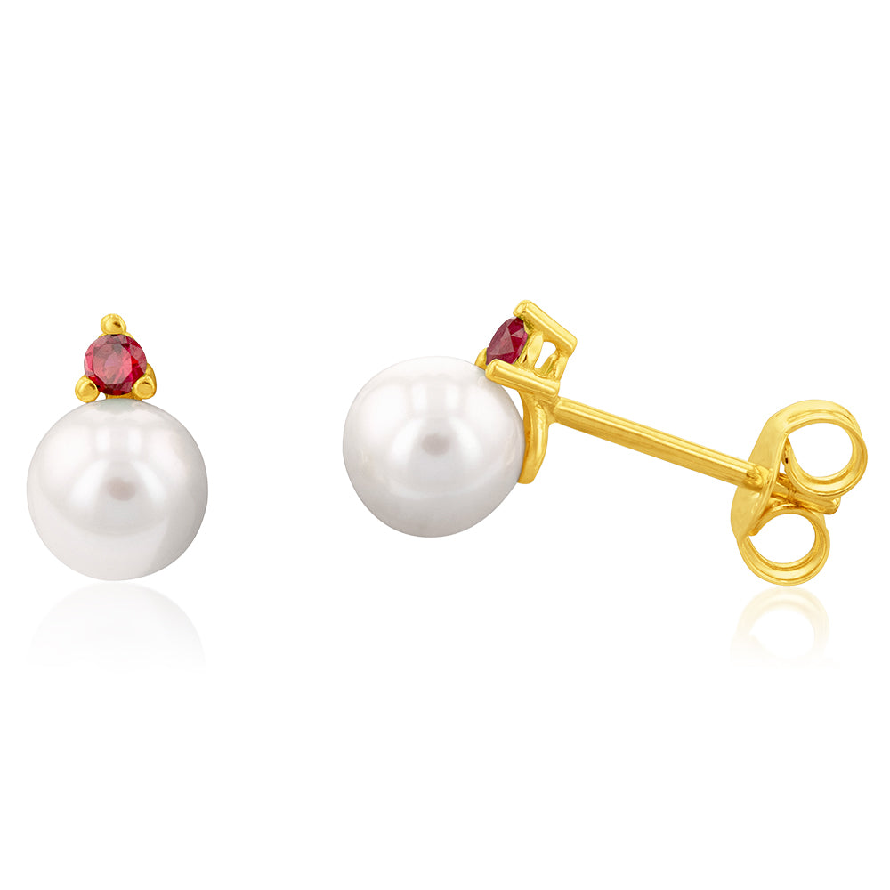 9ct Yellow Gold Red Cubic Zirconia Pearl Stud Earrings
