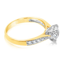 Load image into Gallery viewer, 9ct Yellow Gold White Cubic Zirconia Ring
