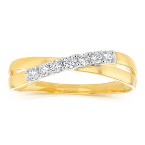 Cubic Zirconia Ring in 9ct Yellow Gold