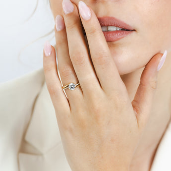 Cubic Zirconia Ring in 9ct Yellow Gold