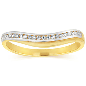 Cubic Zirconia Ring in 9ct Yellow Gold