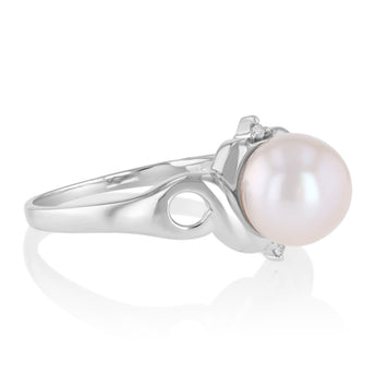 Pearl & Diamond Ring in Sterling Silver