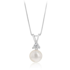 8-9mm White Freshwater Pearl Pendant in Sterling Silver