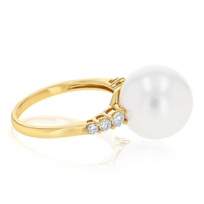 Luminesce Lab Grown 1/4 Carat Diamond and White South Sea Pearl Ring in 9ct Yellow Gold
