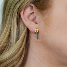 Load image into Gallery viewer, 9ct Yellow Gold Silverfilled Three Link With Black Crystals Drop Earrings