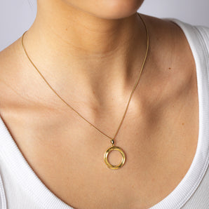 9ct Two Toned Gold Silverfilled Fancy Circle Of Life Pendant