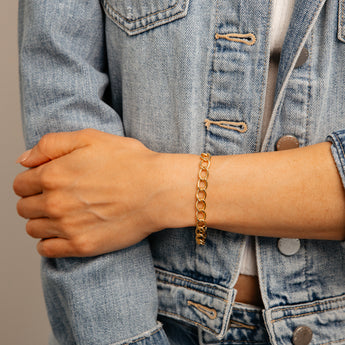 9ct Yellow Gold Silverfilled Wide Curb 19cm Bracelet