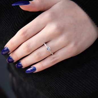 9ct White Gold Round Cut 0.45ct Aquamarine and Diamond Ring