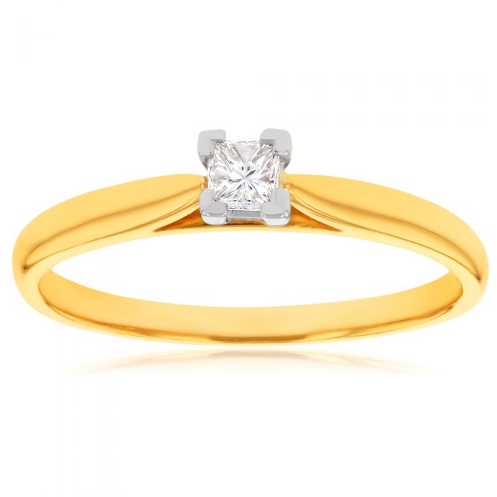 18ct Yellow Gold Solitaire Ring With 0.2 Carat Diamond