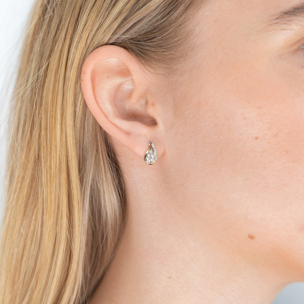 9ct Charming White Gold Diamond Stud Earrings