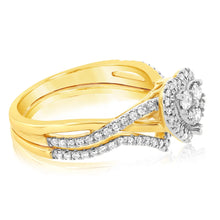 Load image into Gallery viewer, 9ct Yellow Gold 1/2 Carat Diamond Bridal 2-Ring Set with Heart Shape Cluster