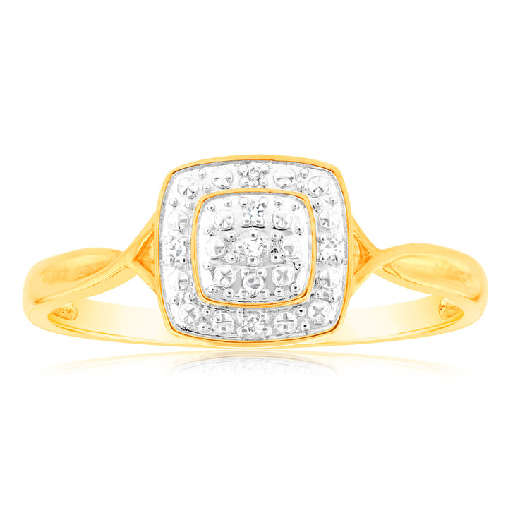 9ct Yellow Gold Diamond Cushion Shape Cluster Ring With 7 Brilliant Cut Diamonds