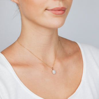 9ct Yellow Gold Oval Shaped Pendant in 1/4 Carat Natural Diamonds