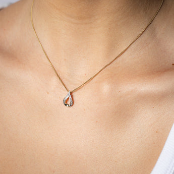 6 Diamonds Pendant in 9ct Yellow Gold
