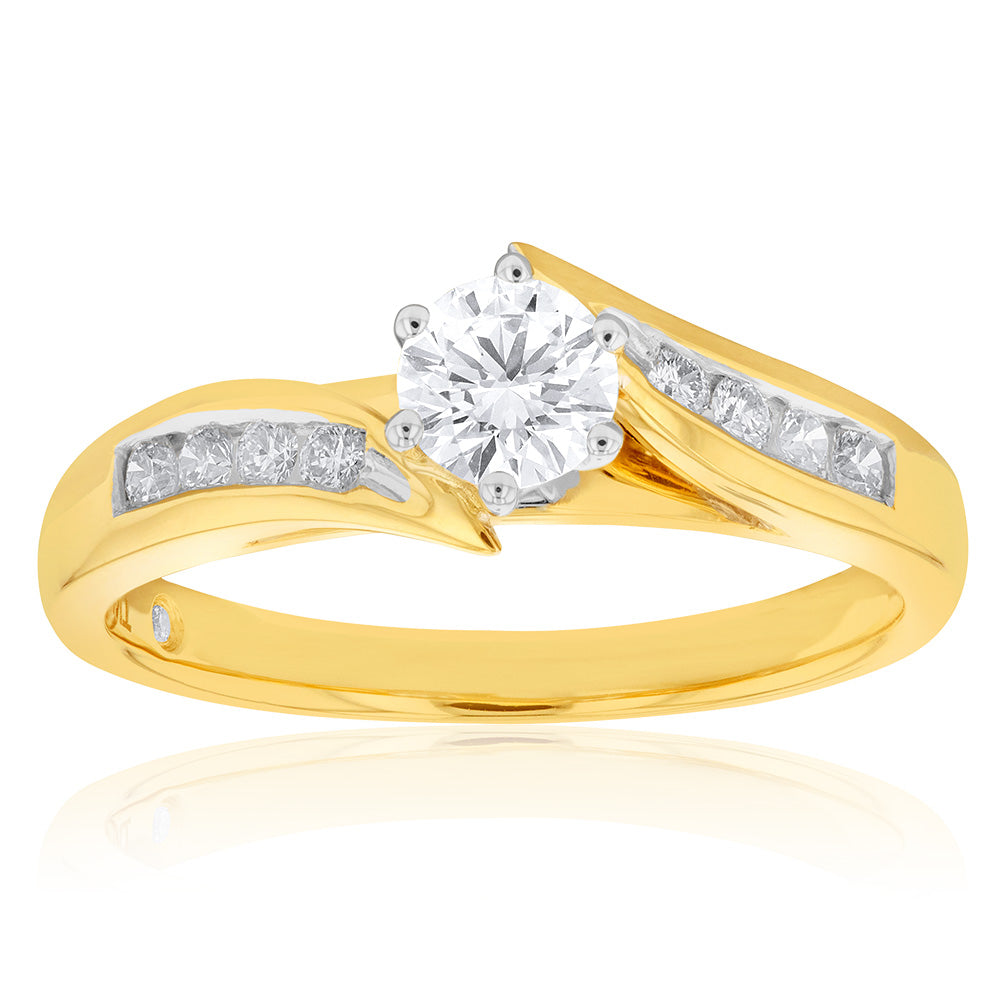 1/2 Carat Flawless Cut Diamonds in Classic Design Ring in 18ct Yellow Gold
