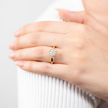 Luminesce Lab Grown 14ct Yellow Gold 1.5 Carat Brilliant Cut Diamond Ring in