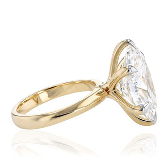 Lumiensce Lab Grown 8 Carat Diamond Oval Solitaire Ring in 9ct Yellow Gold