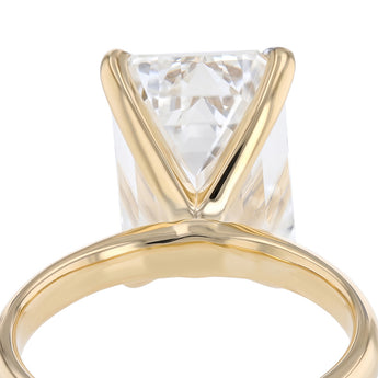 Luminesce Lab Grown 8 Carat Diamond Emerald Solitaire Ring in 9ct Yellow Gold