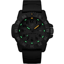 Load image into Gallery viewer, Luminox XS3813L Master Carbon - Seal