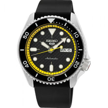 Load image into Gallery viewer, Seiko 5 Sports SRPJ07K Supercars Special Edition Podium Model