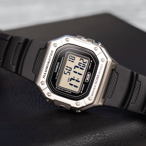 Casio Illuminator W218HM-7A Digital