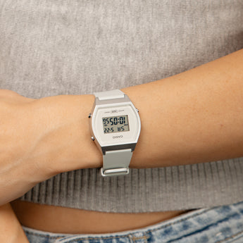 Casio Digital LW204-7A