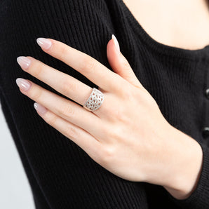 Sterling Silver Infinity Diamond Ring with 1 Brilliant Cut Diamond