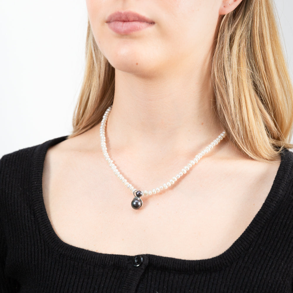 Shiels pearl necklace Clearance
