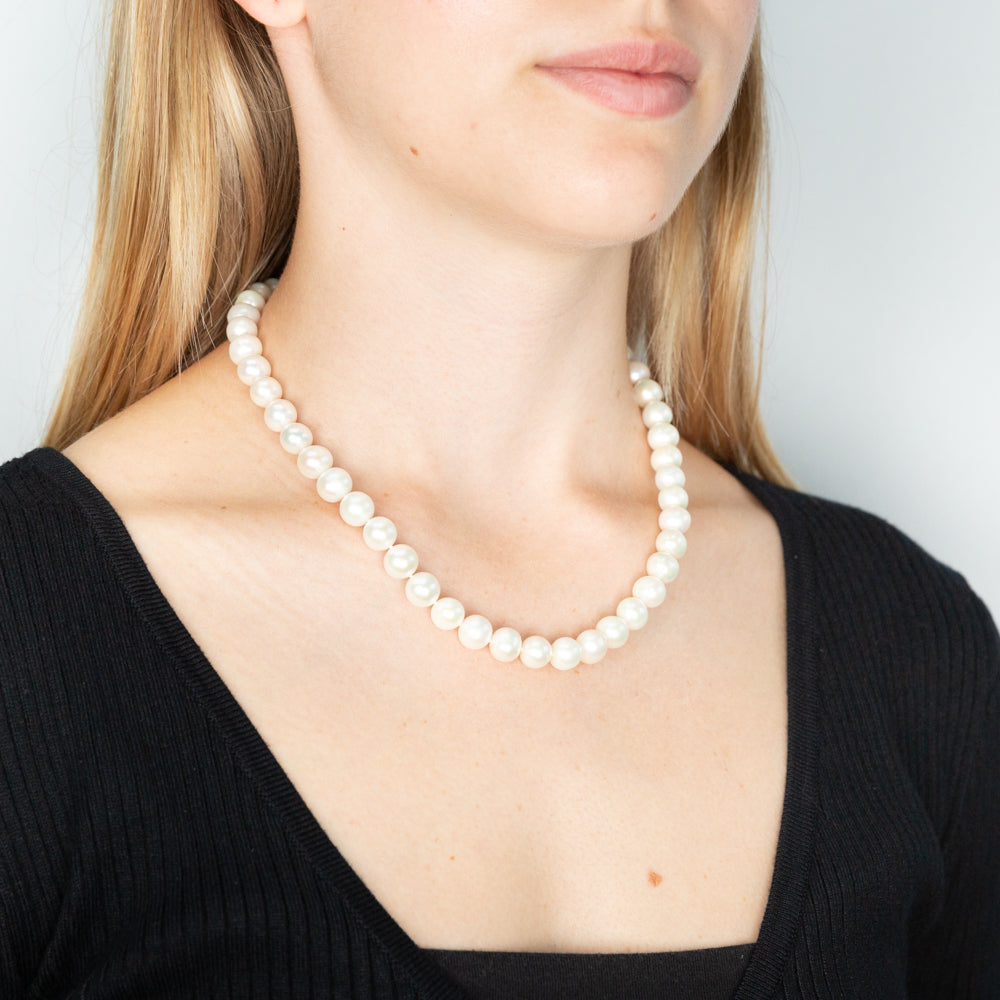 White Freshwater Strand White Pearl Necklace