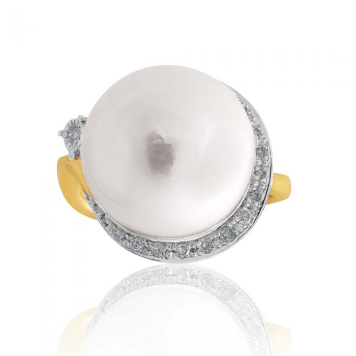 9ct Yellow Gold 14-15mm White South Sea Pearl and 0.10ct Diamond Ring