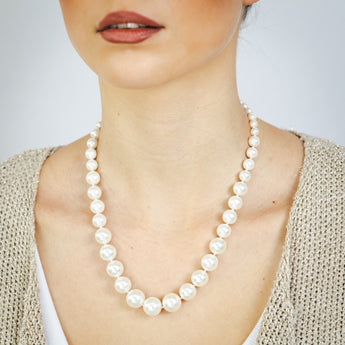 Mother of Pearl Graduated Necklace 48cm with Sterling Silver Clasp