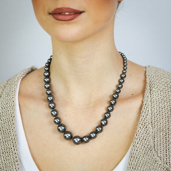 Black Mother of Pearl Graduated Necklace 48cm with Sterling Silver Clasp