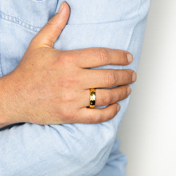 Diamond Cut Gold Polished 6mm Tungsten Ring