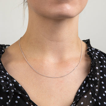 9ct Yellow Gold 0.7mm Diamond Cut Curb Chain 16/40cm 18/45cm 20/50cm Necklace | UK 9ct Yellow Gold 0.7mm Diamond Cut Curb Chain 16/40cm 18/45cm 20/50cm Necklace | UK