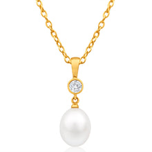 Load image into Gallery viewer, 9ct Yellow Gold Cubic Zirconia + Pearl Pendant