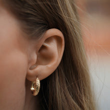 Load image into Gallery viewer, 9ct Gold Diamond Cut Hoop Earrings