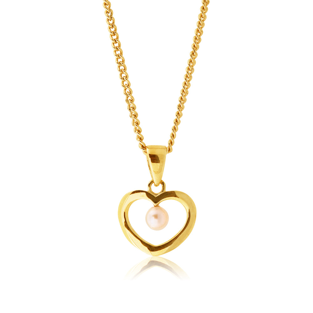 9ct Yellow Gold Pearl Heart Pendant