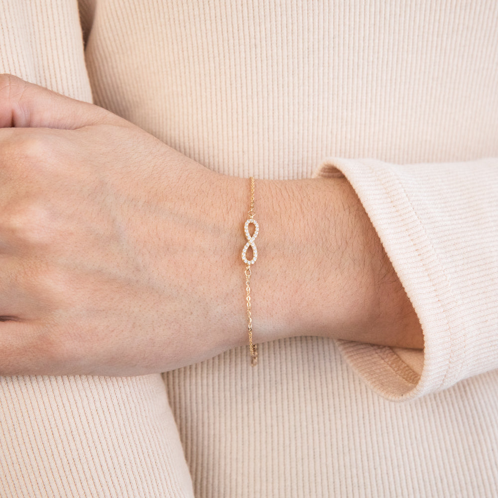 Plated in Gold Infinity Bracelet With Names - Talisa Jewerly