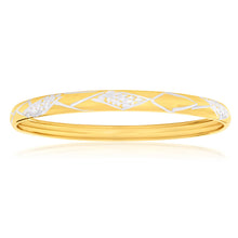 Load image into Gallery viewer, 9ct Lovely Yellow Gold Silver Filled Bangle