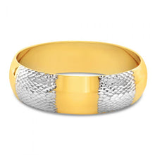 Load image into Gallery viewer, 9ct Gold Filled Diamond Cut Wide Bangle