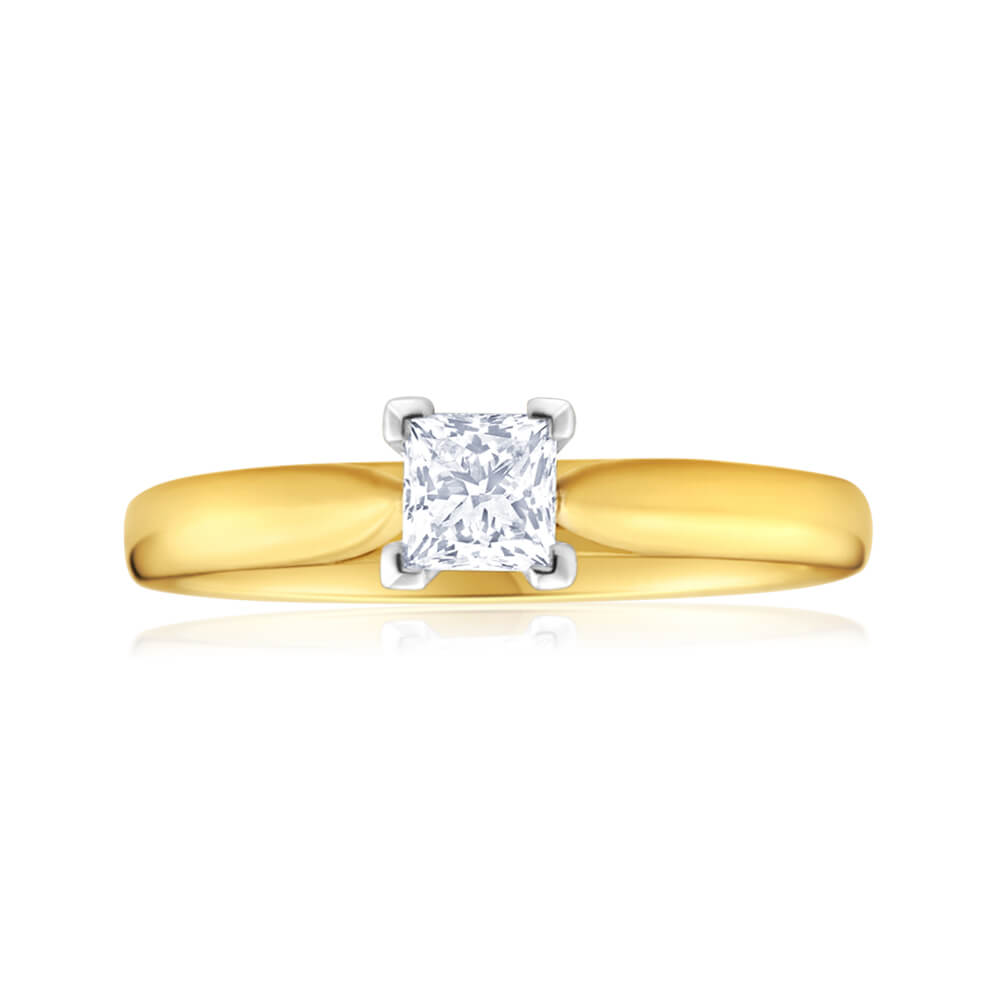 18ct Yellow Gold Solitaire Ring With 0.5 Carat Diamond